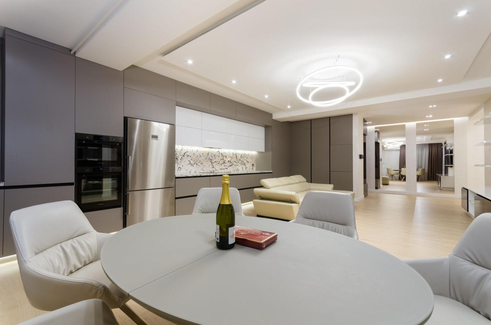 Luxury Apartment Close To The City Centre Chisinau Bagian luar foto